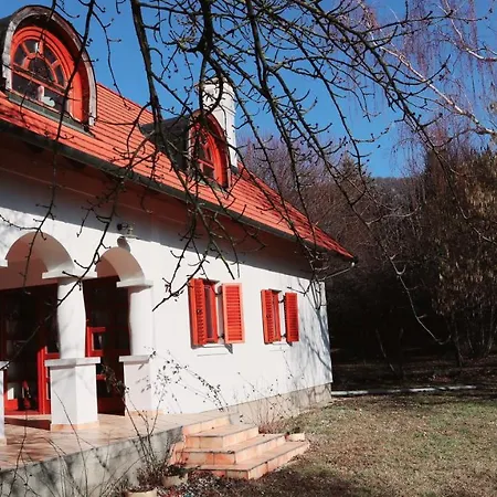 Tornacos Haz A Badacsony Labanal Ferienhaus Badacsonytördemic